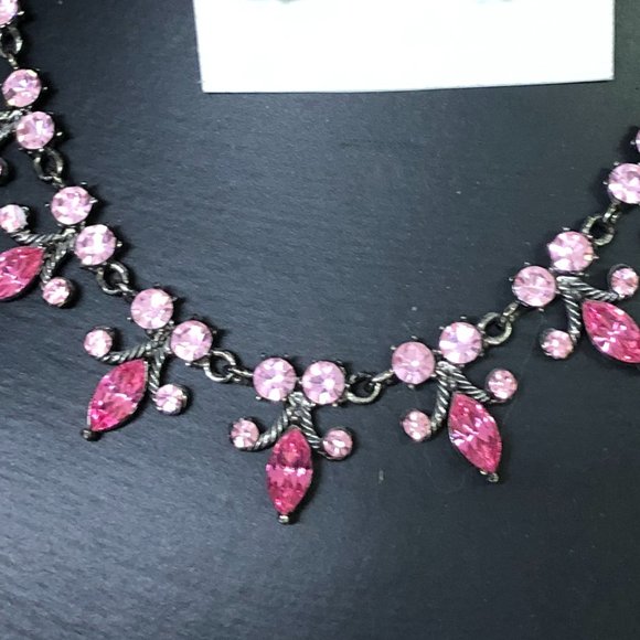 necklace set - Picture 3 of 3